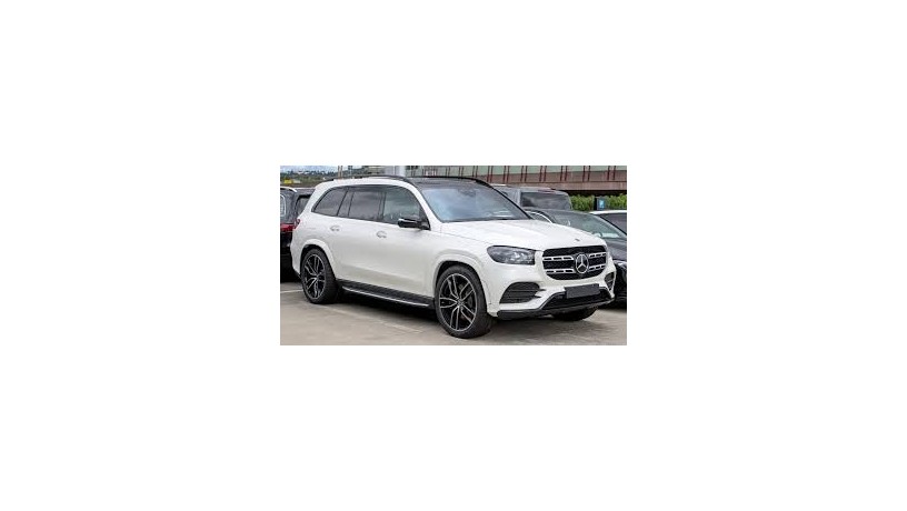 mercedes-benz-gls-big-0